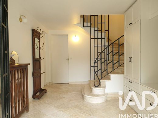 Villa in Antony, Hauts-de-Seine