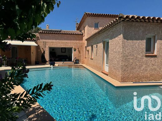 Villa in La Londe-les-Maures, Var