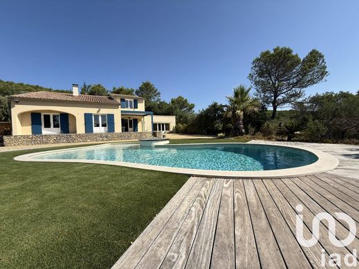 别墅  Entrechaux, Vaucluse