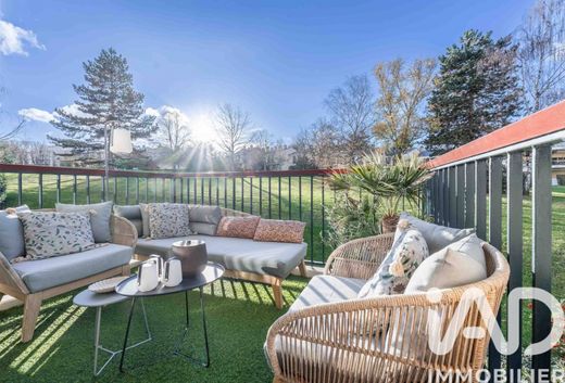 Appartamento a Garches, Hauts-de-Seine