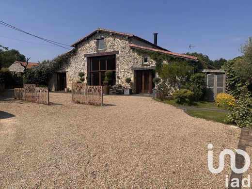 Villa in Vouvant, Vendée