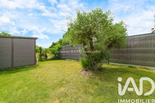 Вилла, Carrières-sur-Seine, Yvelines