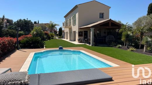 Villa a Antibes, Alpi Marittime