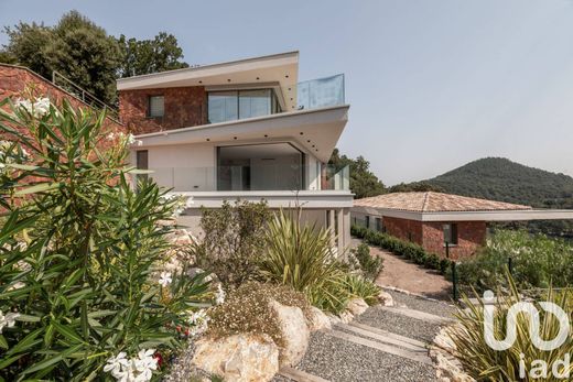 Piso / Apartamento en Les Adrets-de-l'Estérel, Var