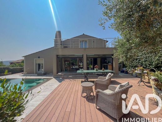 Βίλα σε Cogolin, Var