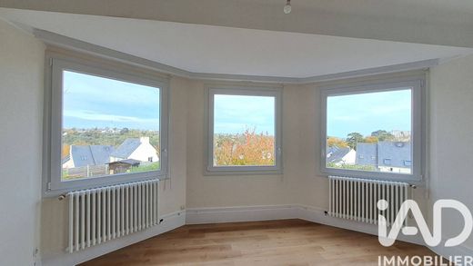 مجمع شقق ﻓﻲ Saint-Brieuc, Côtes-d'Armor