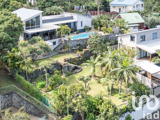 Villa in L'Étang-Salé, Réunion