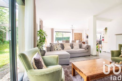 Villa a Lione, Rhône