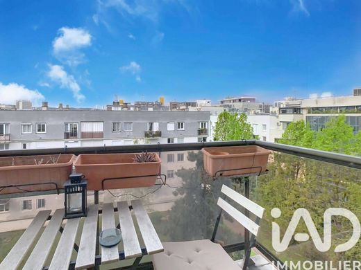 Apartment in Boulogne-Billancourt, Hauts-de-Seine