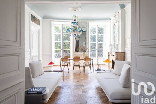 Bordeaux, Girondeのアパートメント