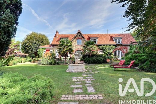 Villa in Luzancy, Seine-et-Marne
