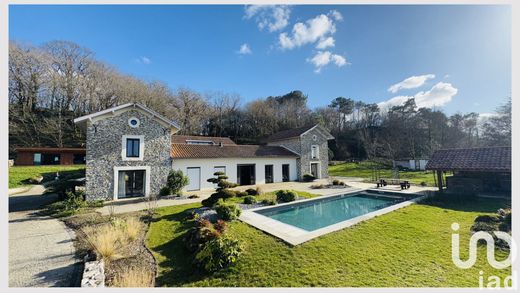Villa in Saint-André-de-Seignanx, Landes
