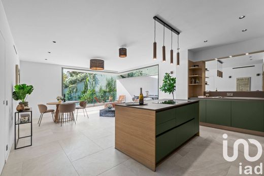 Piso / Apartamento en Les Adrets-de-l'Estérel, Var