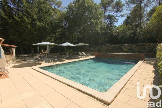 Villa in Le Val, Var