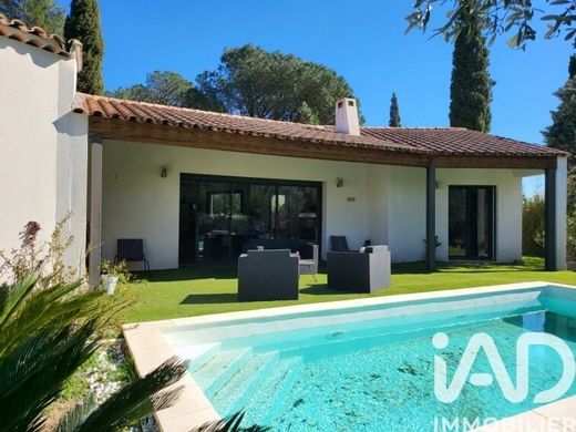Villa in Le Plan-de-la-Tour, Var