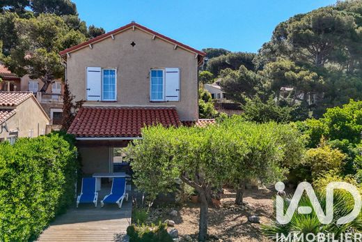 Villa in Saint-Cyr-sur-Mer, Var