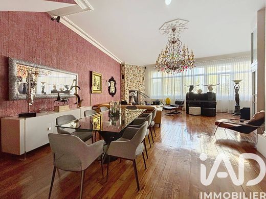 Kamienica w Les Lilas, Seine-Saint-Denis