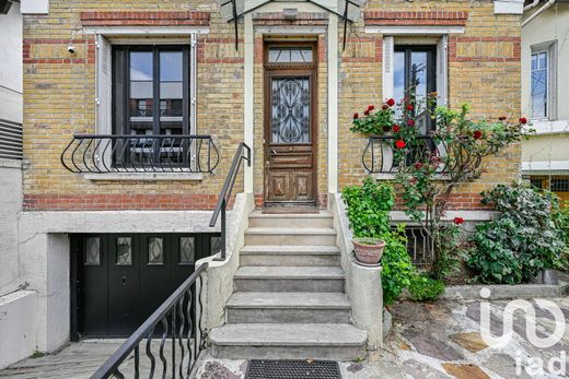 Villa à Rueil-Malmaison, Hauts-de-Seine