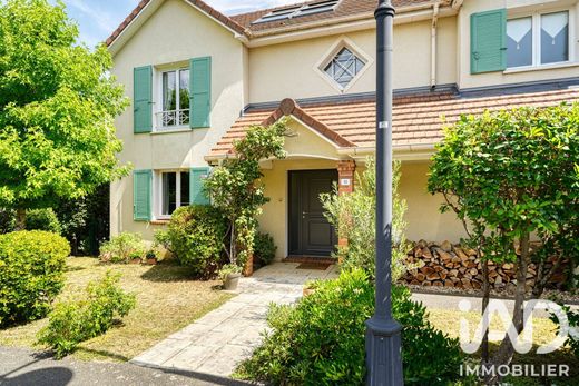Villa in Verneuil-sur-Seine, Yvelines