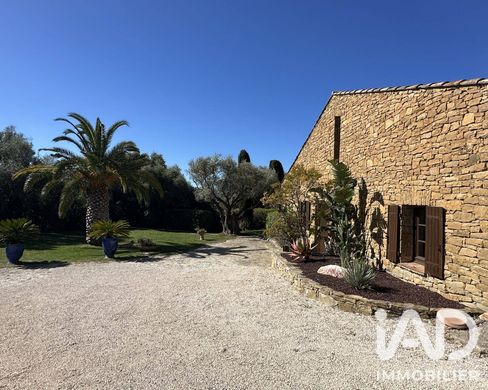 Villa a Saint-Cyr-sur-Mer, Var