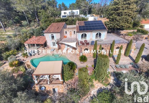 Villa in Cuers, Var