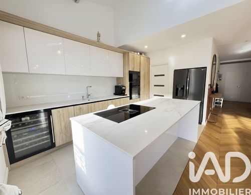 Apartment in Marseille, Bouches-du-Rhône