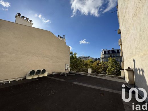 Apartment in Nation-Picpus, Gare de Lyon, Bercy, Paris