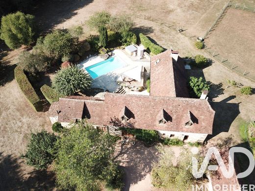 Villa in Le Bourg, Lot
