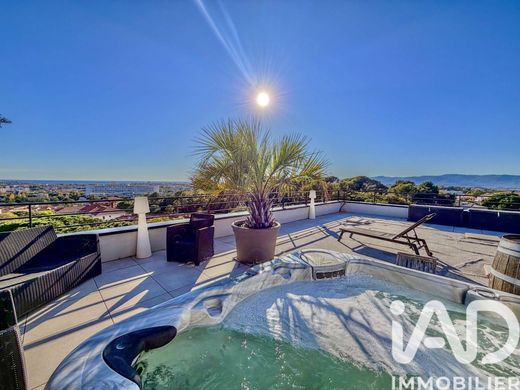 Apartment in Fréjus, Var