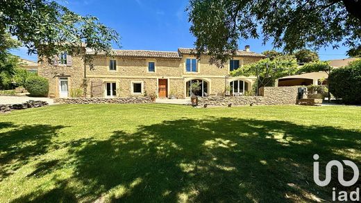 Villa a Uchaux, Vaucluse