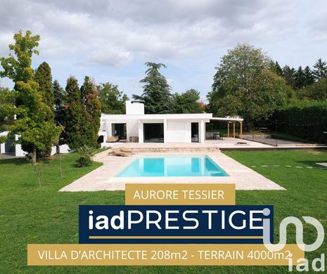Villa en Sury-le-Comtal, Loira