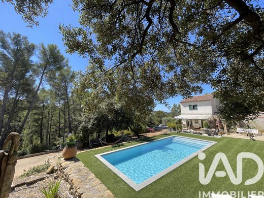 Villa in Le Beausset, Var