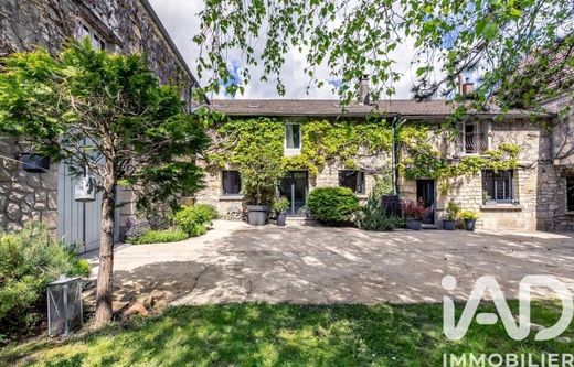 Willa w Viarmes, Val d'Oise