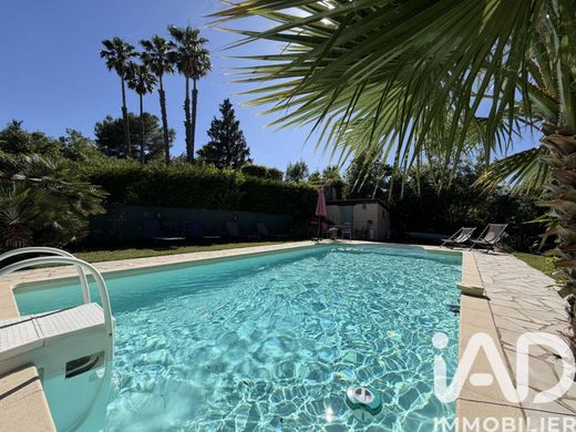 Villa in Le Rouret, Alpes-Maritimes
