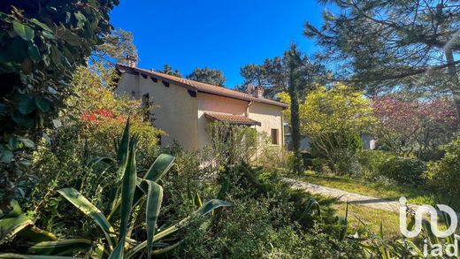 Villa in Arcachon, Gironde