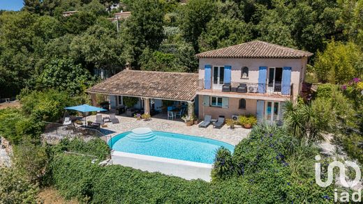 Villa in Tourrettes-sur-Loup, Alpes-Maritimes