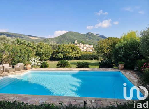 Villa in Le Revest-les-Eaux, Var