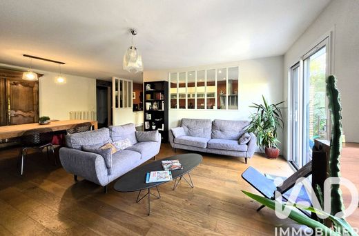 Villa in Rennes, Ille-et-Vilaine