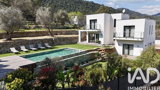 Villa in Solliès-Toucas, Var