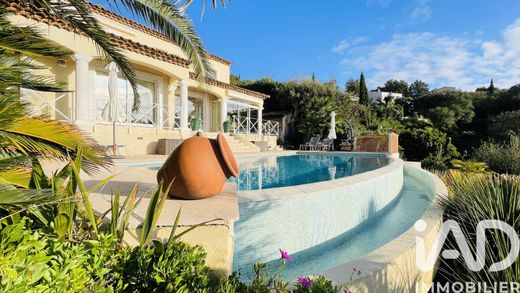 Villa in La Londe-les-Maures, Var