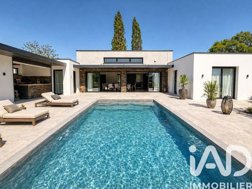 Villa in Barbazan-Debat, Hautes-Pyrénées