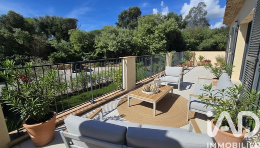 ‏דירה ב  גרימאוד, Var