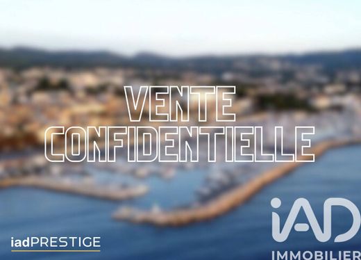 Βίλα σε Carqueiranne, Var