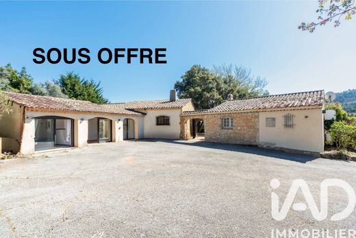 Villa in Les Adrets-de-l'Estérel, Var