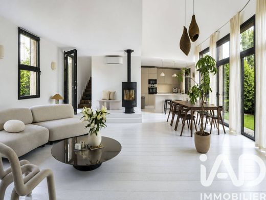 Villa in Bagnolet, Seine-Saint-Denis