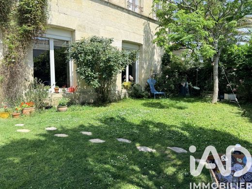 Villa Talence, Gironde
