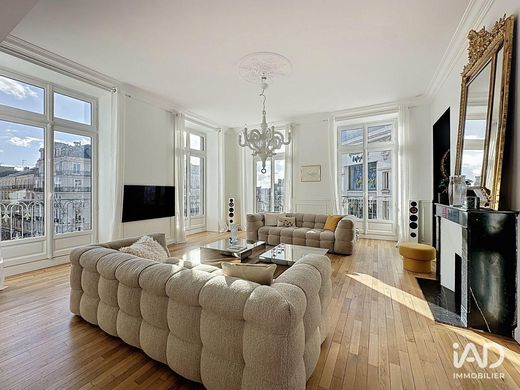 Ufficio a Rennes, Ille-et-Vilaine