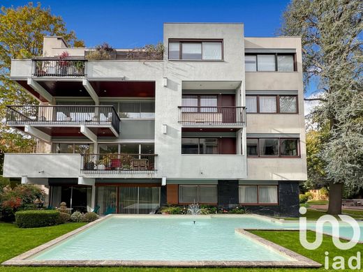 Apartament w La Celle-Saint-Cloud, Yvelines