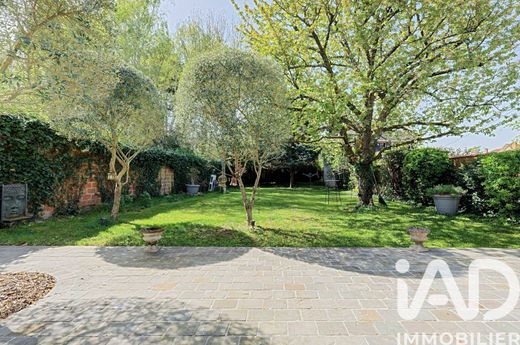 Villa in Vaires-sur-Marne, Seine-et-Marne