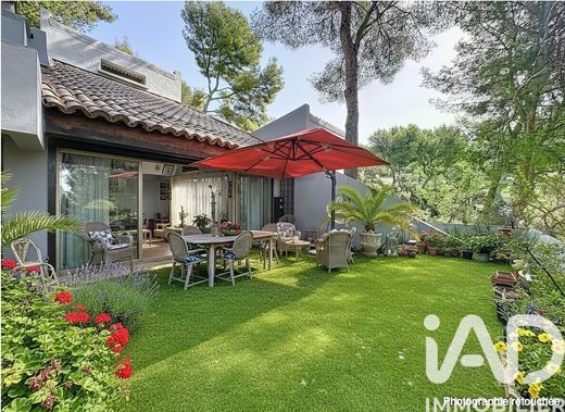 Villa in Allauch, Bouches-du-Rhône